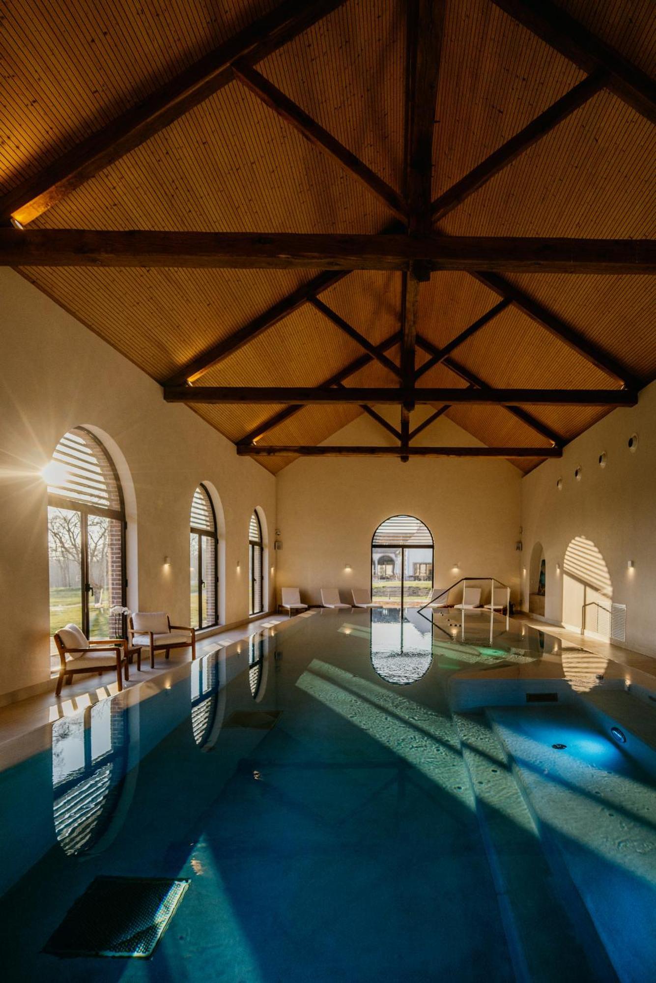 Domaine Du Roncemay - Hotel, Restaurants, Spa & Golf Aillant-sur-Tholon Eksteriør billede