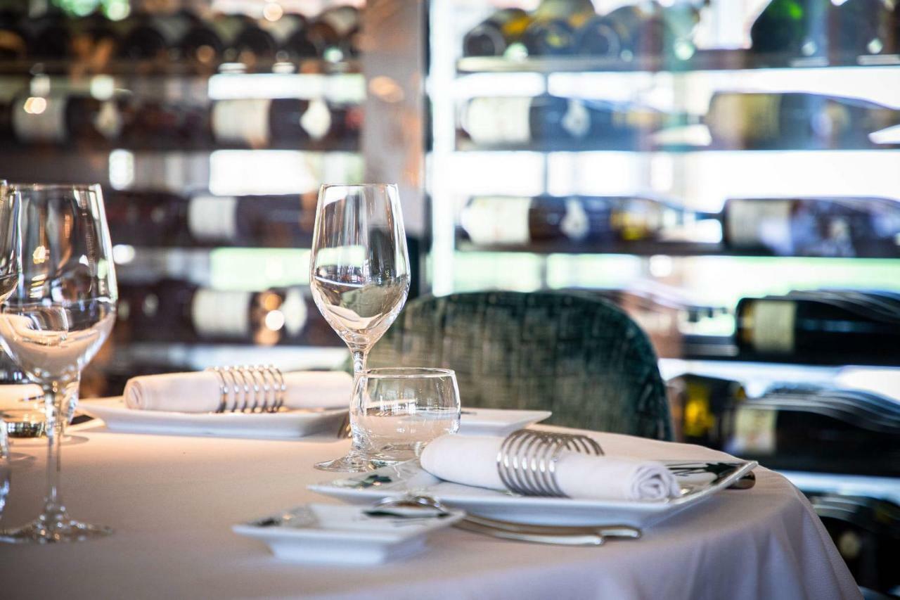 Domaine Du Roncemay - Hotel, Restaurants, Spa & Golf Aillant-sur-Tholon Eksteriør billede